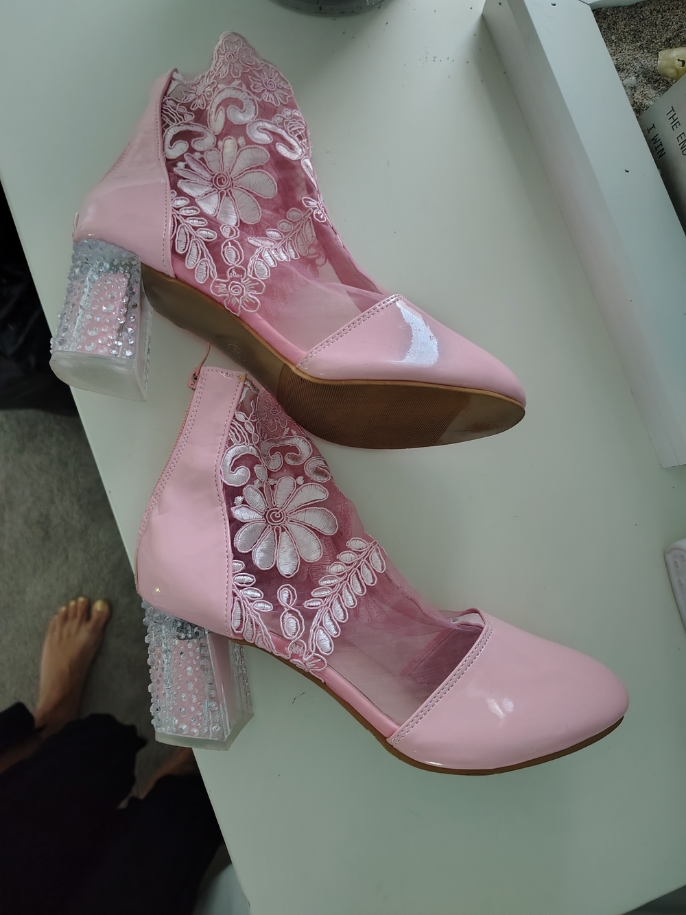 Pink Floral Lace Block Heel Booties- Women. Sz. 8: